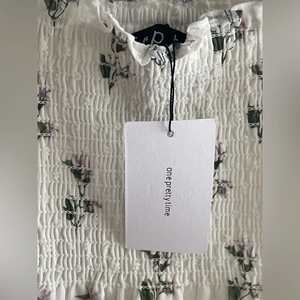 O.P.T. NWT Tiered Cypress White Floral Puff Sleeve Midi Dress - Picture 4 of 13